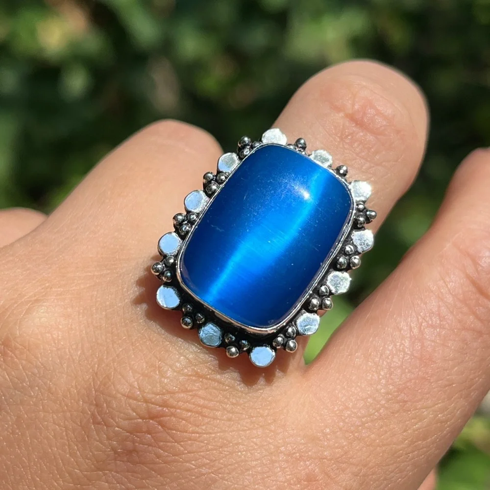 Size 7.25‎ 926 silver plated blue cat eye ring